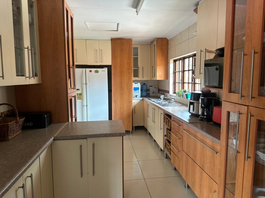 9 Bedroom Property for Sale in Safari Gardens North West